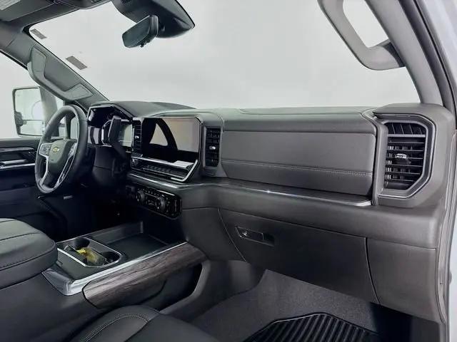 2024 Chevrolet Silverado 3500HD 4WD Crew Cab Standard Bed LTZ