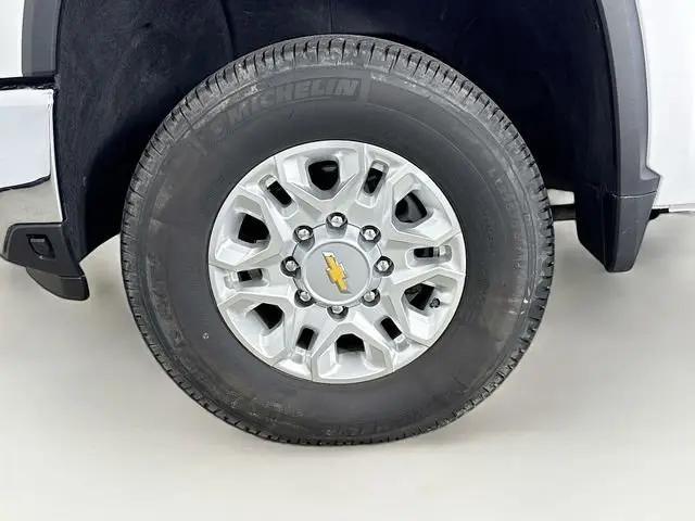 2024 Chevrolet Silverado 3500HD 4WD Crew Cab Standard Bed LTZ