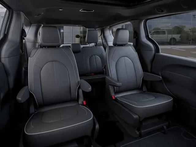 2027 Chrysler Pacifica Limited