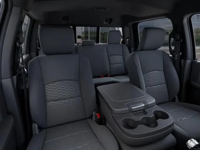 2026 Ram 2500 Black Express Crew Cab 4x4 6'4" Box