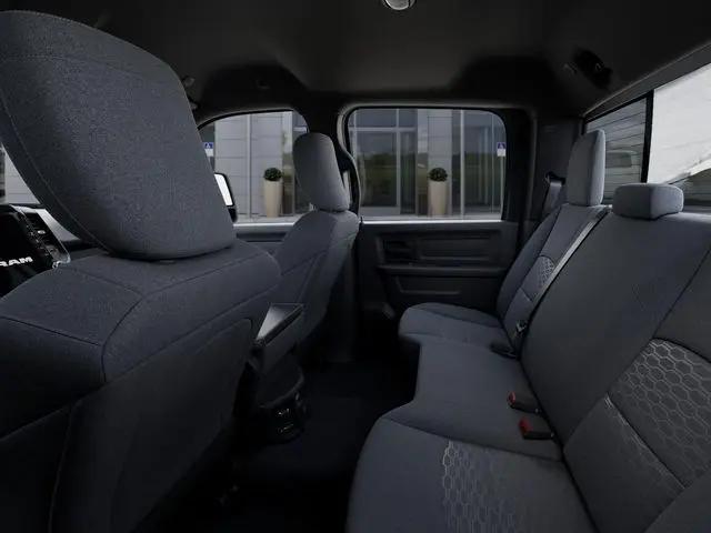 2026 Ram 2500 Black Express Crew Cab 4x4 6'4" Box