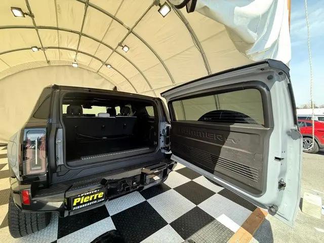 2024 GMC HUMMER EV 2X