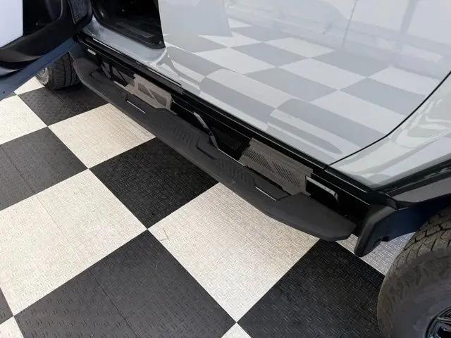 2024 GMC HUMMER EV 2X