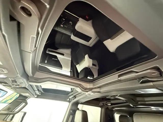 2024 GMC HUMMER EV 2X