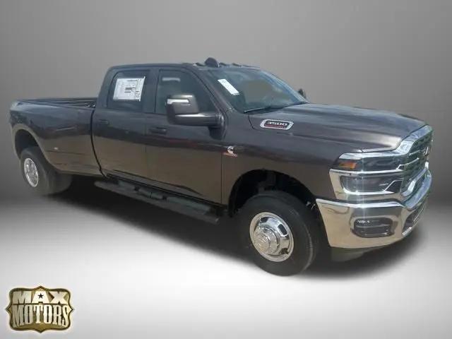 2026 Ram 3500 Tradesman Crew Cab 4x4 8' Box