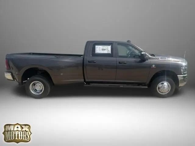 2026 Ram 3500 Tradesman Crew Cab 4x4 8' Box
