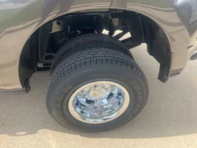 2026 Ram 3500 Tradesman Crew Cab 4x4 8' Box