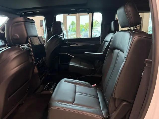 2026 Jeep Grand Wagoneer L Limited Reserve 4x4