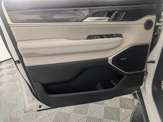 2024 Jeep Wagoneer Series I 4x2