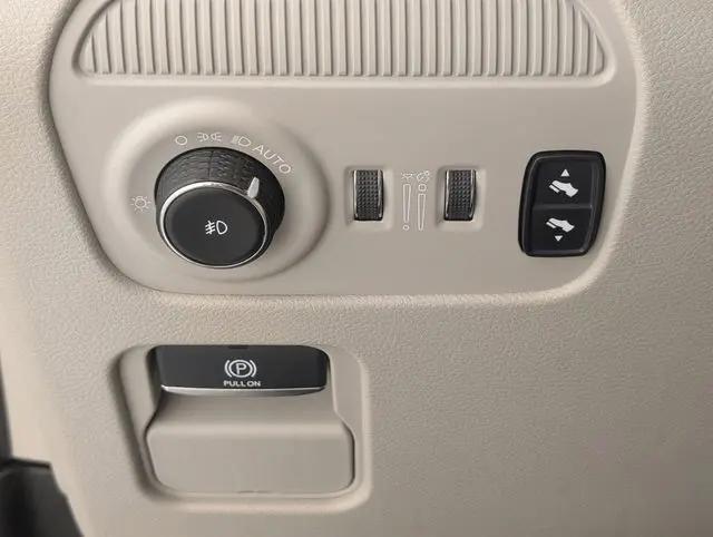 2024 Jeep Wagoneer Series I 4x2