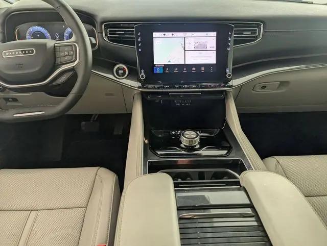 2024 Jeep Wagoneer Series I 4x2