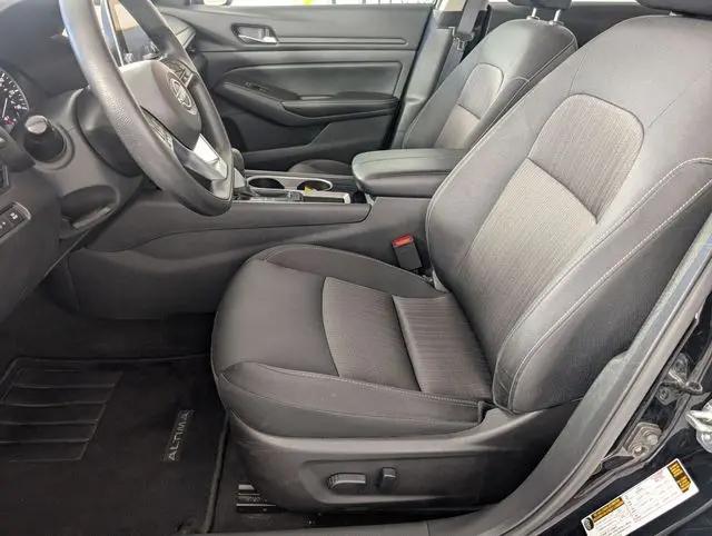 2024 Nissan Altima SV FWD
