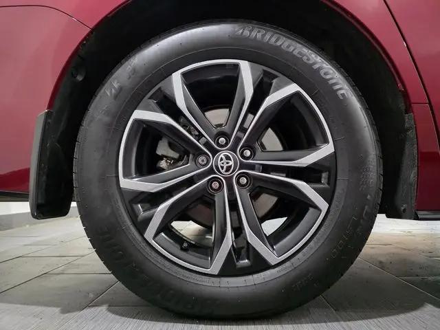 2025 Toyota Sienna Platinum