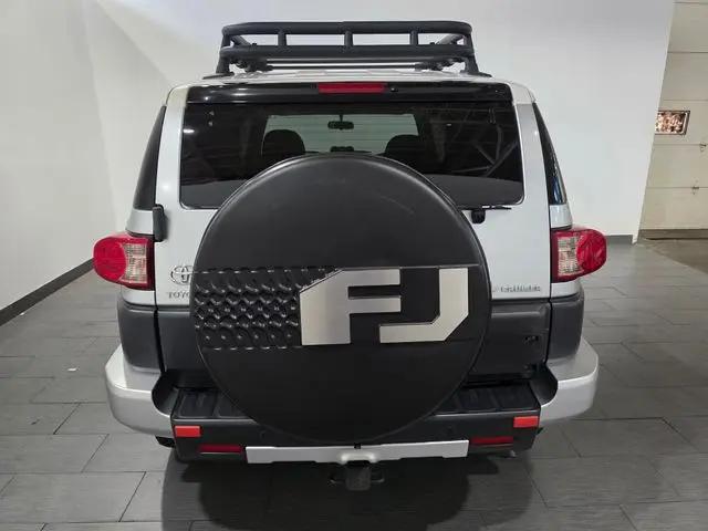 2007 Toyota FJ Cruiser Base