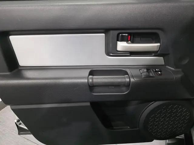 2007 Toyota FJ Cruiser Base