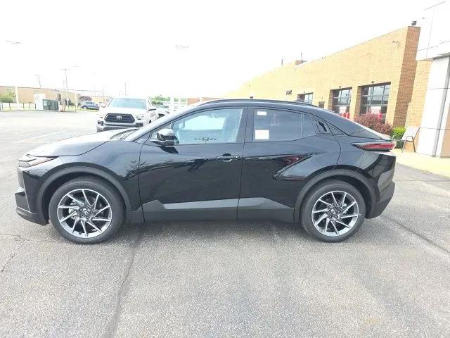 2026 Toyota C-HR XSE