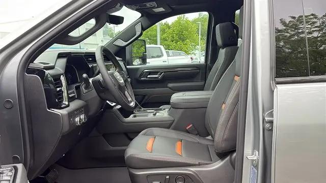2026 GMC Sierra 2500HD Crew Cab, Standard Bed, AT4, 4WD