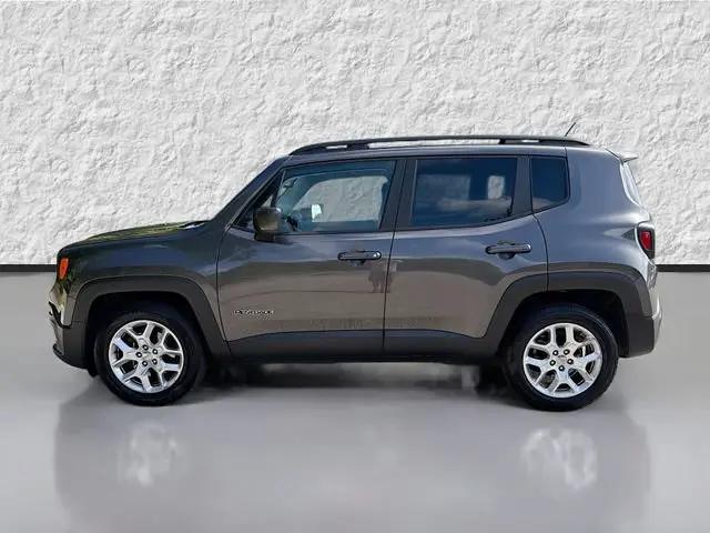 2017 Jeep Renegade Latitude FWD