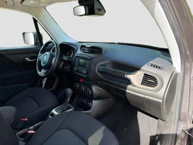 2017 Jeep Renegade Latitude FWD