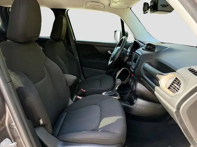 2017 Jeep Renegade Latitude FWD