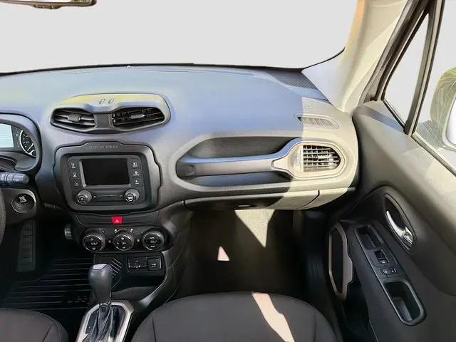 2017 Jeep Renegade Latitude FWD