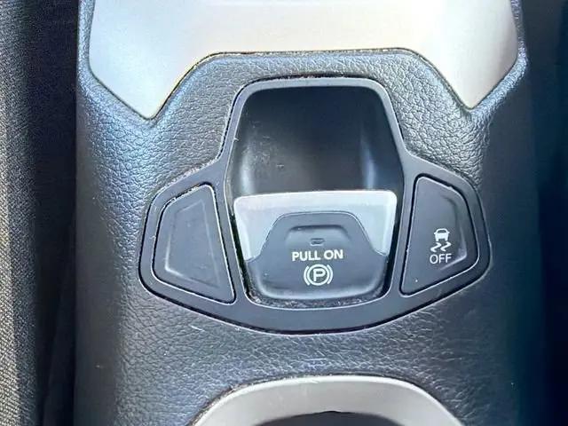 2017 Jeep Renegade Latitude FWD