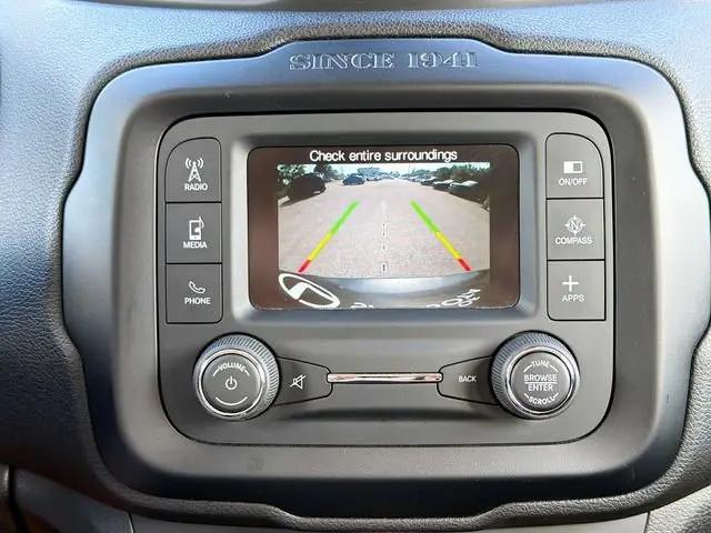 2017 Jeep Renegade Latitude FWD