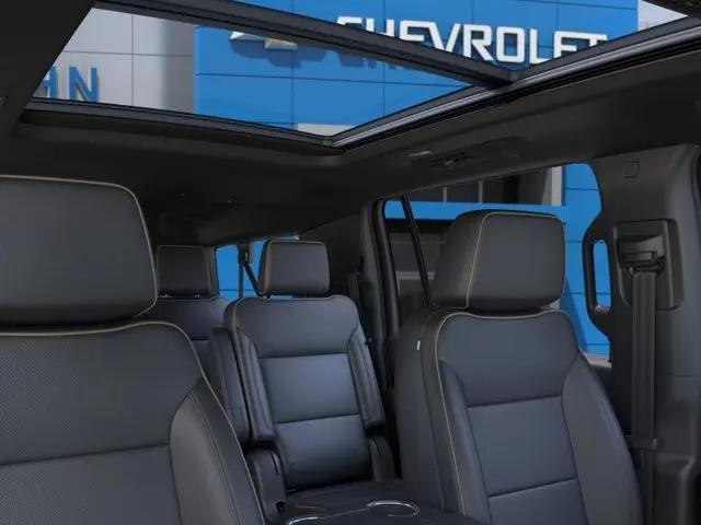 2026 Chevrolet Suburban Premier, 4WD