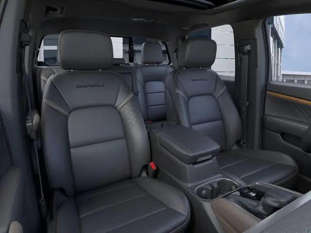 2026 GMC Canyon Denali, 4WD