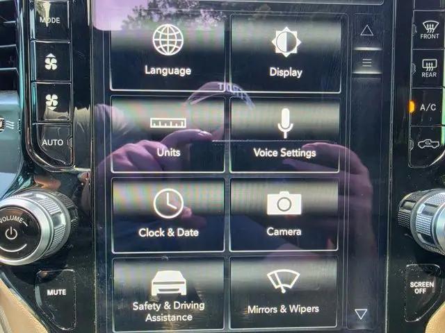 2019 Ram 2500 Laramie Crew Cab 4x4 6'4" Box