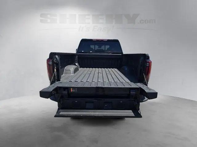 2026 GMC Sierra 2500HD Crew Cab, Standard Bed, AT4X, 4WD