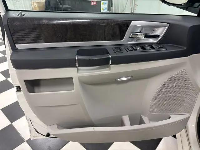 2010 Dodge Grand Caravan SXT
