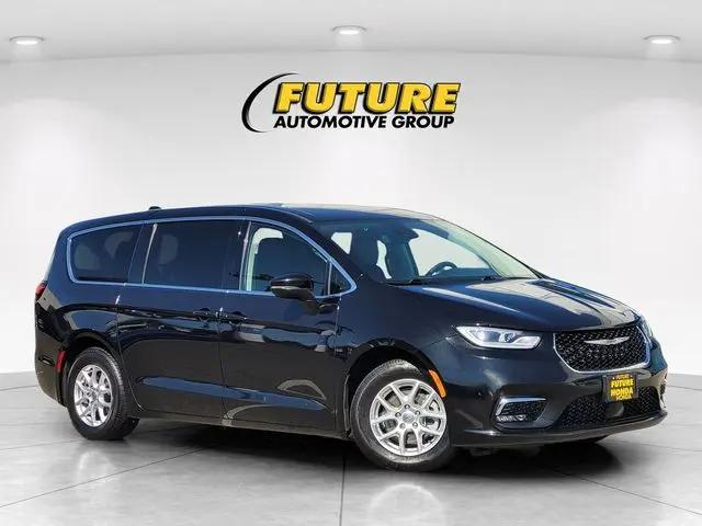 2023 Chrysler Pacifica Touring L for sale in Citrus Heights, CA