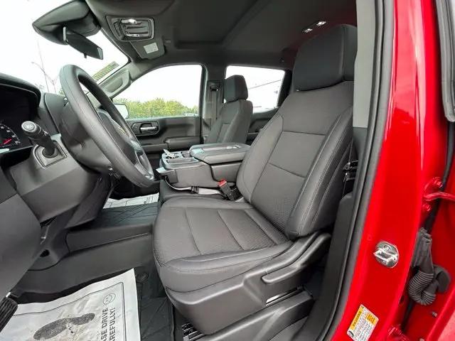 2026 Chevrolet Silverado 1500 4WD Crew Cab Standard Bed WT