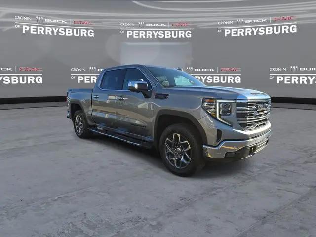 2026 GMC Sierra 1500 Crew Cab, Short Bed, SLT, 4WD