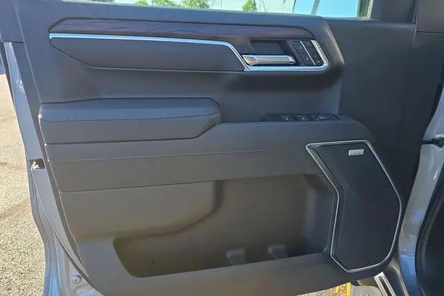 2026 GMC Sierra 1500 Crew Cab, Short Bed, SLT, 4WD