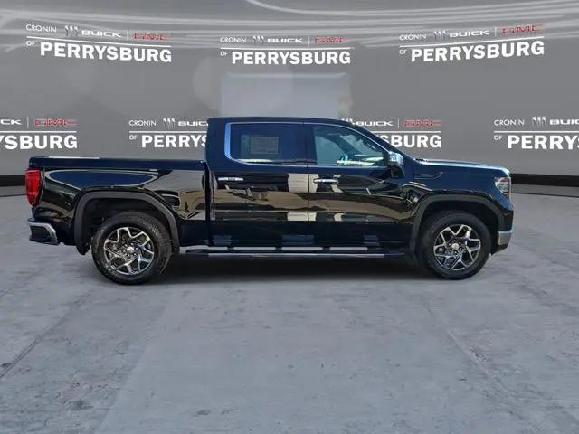 2026 GMC Sierra 1500 Crew Cab, Short Bed, SLT, 4WD