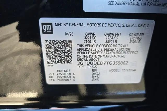 2026 GMC Sierra 1500 Crew Cab, Short Bed, SLT, 4WD