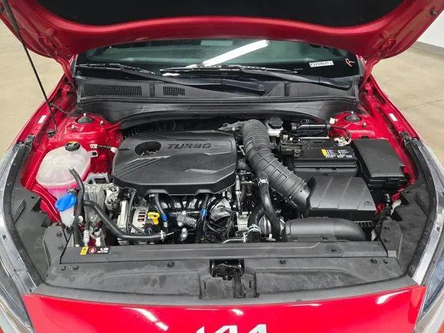 2023 Kia Forte GT Manual