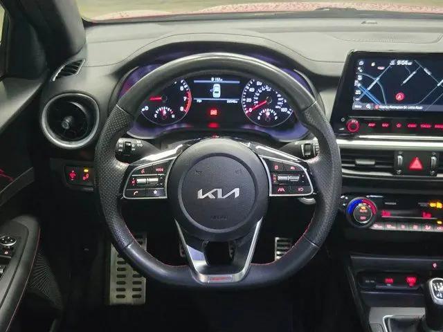 2023 Kia Forte GT Manual