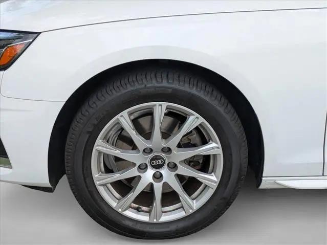 2021 Audi A4 Premium 40 TFSI quattro S tronic