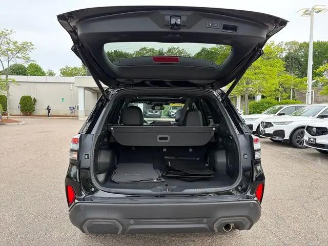 2025 Subaru Forester Limited Hybrid