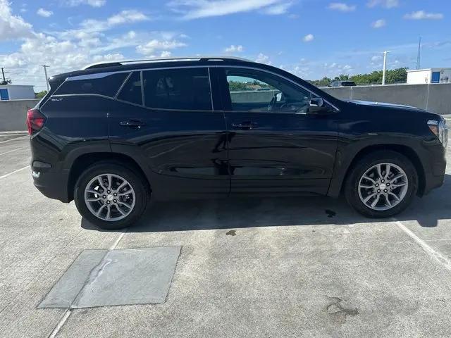 2024 GMC Terrain AWD SLT