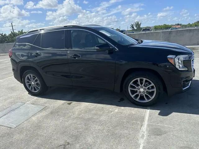 2024 GMC Terrain AWD SLT