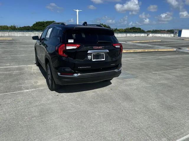 2024 GMC Terrain AWD SLT