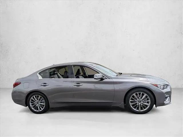 2023 INFINITI Q50 LUXE