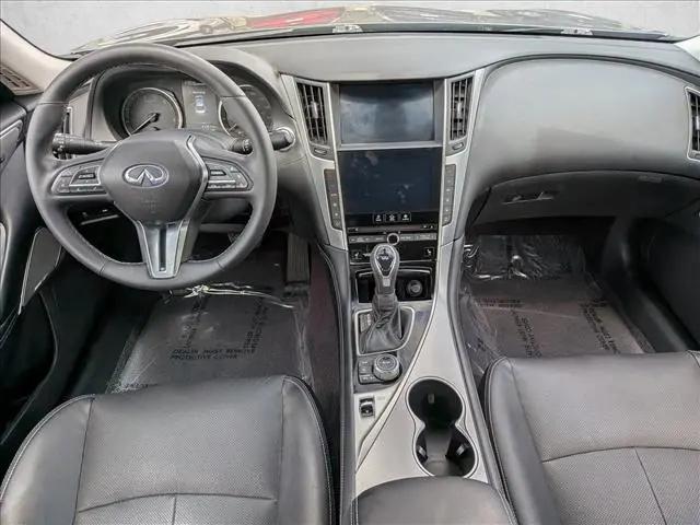 2023 INFINITI Q50 LUXE