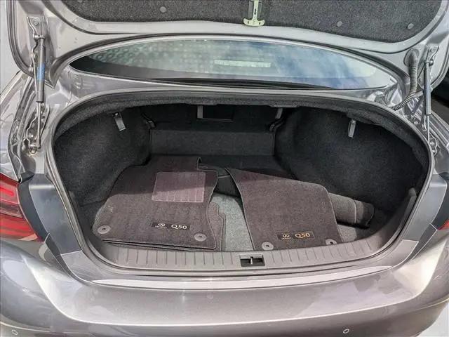 2023 INFINITI Q50 LUXE