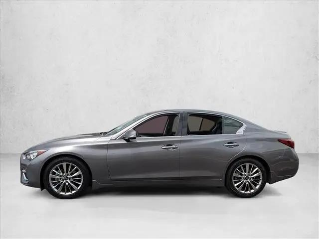 2023 INFINITI Q50 LUXE