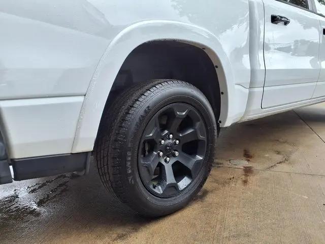 2025 Ram 1500 Big Horn Crew Cab 4x4 5'7" Box